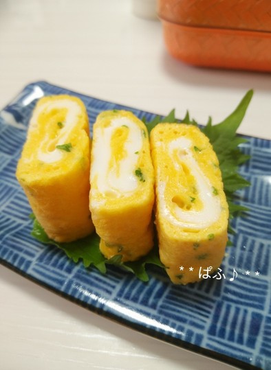 お弁当にバッチリ☆パセリの玉子焼きの写真