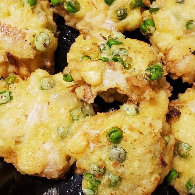 うすいえんどうとむね肉のかき揚げ レシピ 作り方 By りょあん クックパッド 簡単おいしいみんなのレシピが359万品