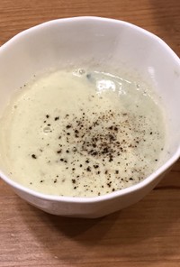 ブロッコリーの茎の豆乳ポタージュ