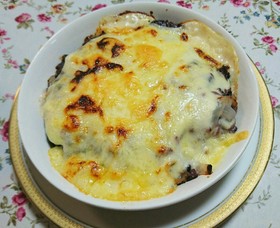 簡単♪応用可♪黒米入りホタテ貝のドリア
