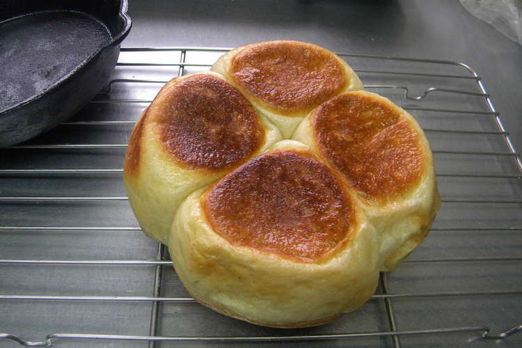 スキレットで焼くオーブンいらずのパン レシピ 作り方 By Cottonchu クックパッド