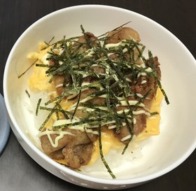 簡単ガッツリ☆から玉丼☆