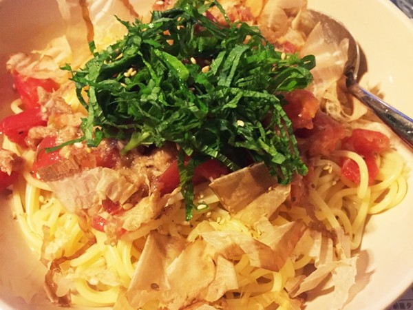 トマトとツナの和風冷製パスタ