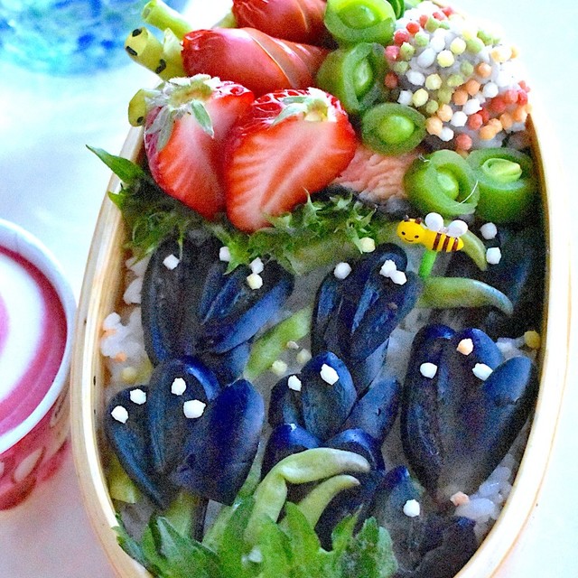 母の日にラベンダー花束弁当 レシピ 作り方 By 愛のキャラ弁大島愛子 クックパッド 簡単おいしいみんなのレシピが355万品 母の日にラベンダー花束弁当 レシピ 作り方 By 愛のキャラ弁大島愛子 クックパッド 簡単おいしいみんなのレシピが355万品