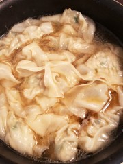 和風醤油のワンタンスープ★の写真