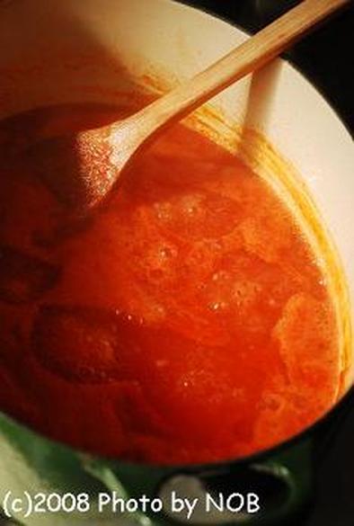 トマトソースのつくり方の写真