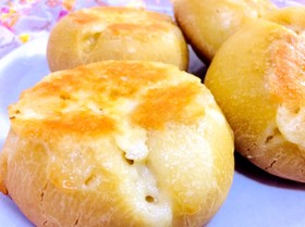 フライパンで作る米粉のチーズパン