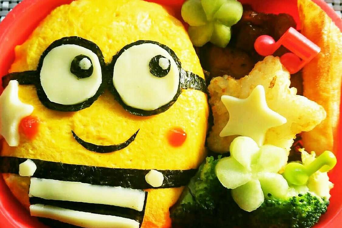 ミニオン弁当 ツルツル卵でキレイに レシピ 作り方 By コルネッホ クックパッド 簡単おいしいみんなのレシピが379万品