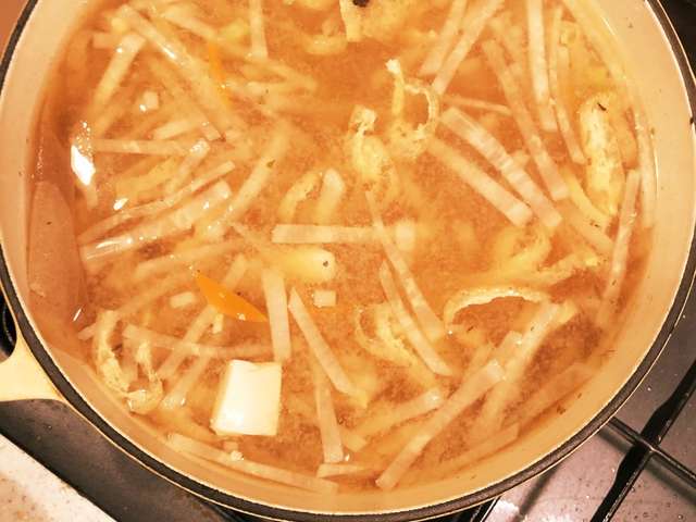 オヤジの味噌汁 大根千切り味噌汁 レシピ 作り方 By クックka1kg5 クックパッド