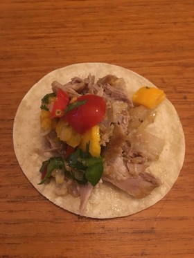 本場メキシコのタコス!Carnitas