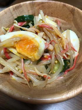 もやしとキュウリとカニカマと卵和えナムル