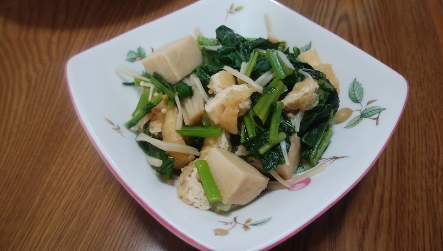 高野豆腐と緑黄色野菜の煮浸しの画像