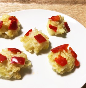 粉不使用!離乳食後期〜パプリカおやき