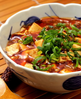 簡単♪お肉たっぷり四川風麻婆豆腐
