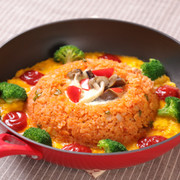 秋野菜のオープンオムライスの写真