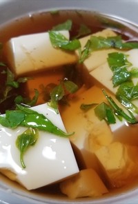 ウコギ 湯豆腐・簡単で美味しいっ！！