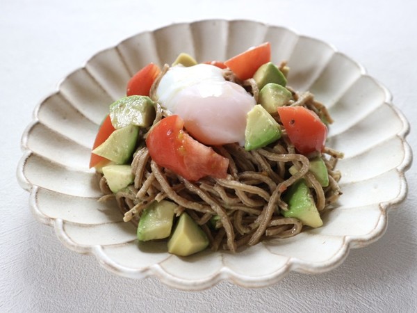 アボカドの和風冷製パスタ