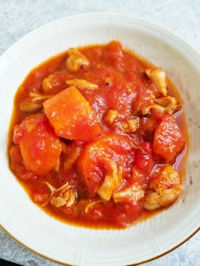 鶏肉のトマト煮の写真