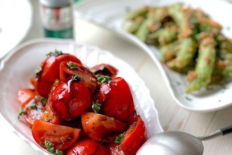 トマトのバジルバルサミコクリームサラダ レシピ 作り方 By Akicocoaki クックパッド 簡単おいしいみんなのレシピが358万品