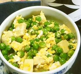 エンドウ豆と高野の玉子とじ