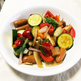 カラフル野菜のバター醤油炒め