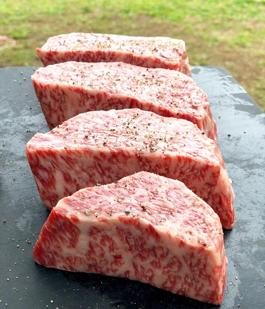 BBQで極厚塊肉ステーキを焼く方法の画像