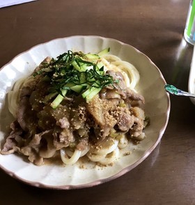 生姜肉味噌うどん