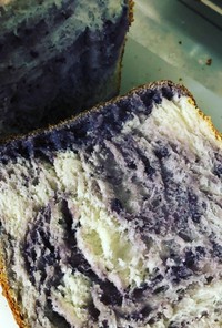 ブルーベリーとクリームチーズのパン