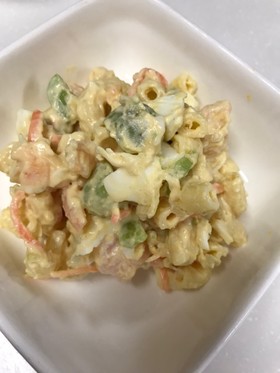 そら豆入れてマカロニサラダ