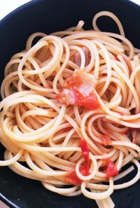 バルサミコ風味トマトのパスタ