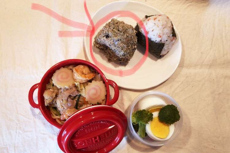 お弁当に とろろ昆布のおにぎり レシピ 作り方 By 空耳ママ クックパッド 簡単おいしいみんなのレシピが378万品