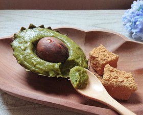 抹茶とアボカドアイスクリーム