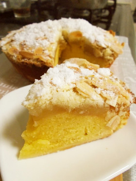りんごのアマンドケーキ♡クランブルのせ♡