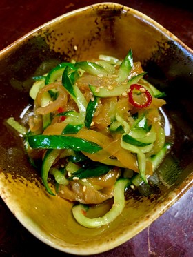 中華クラゲときゅうりの和え物