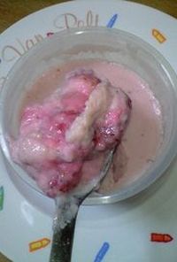 簡単・ヘルシー豆乳いちごマシュマロムース
