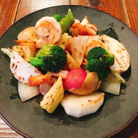 海老と野菜のクミン炒め