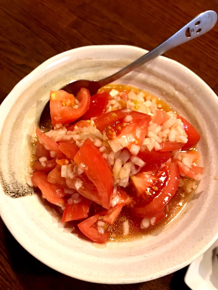 トマトのサラダの画像