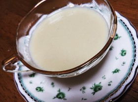 そら豆と新玉ねぎの冷製スープ