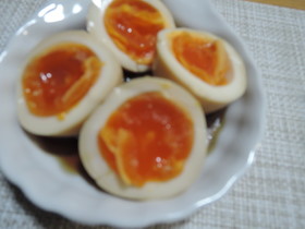 ゆで玉子のめんつゆオイスターソース漬け