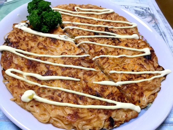 包丁いらず!余ったそうめんでキムたま焼き