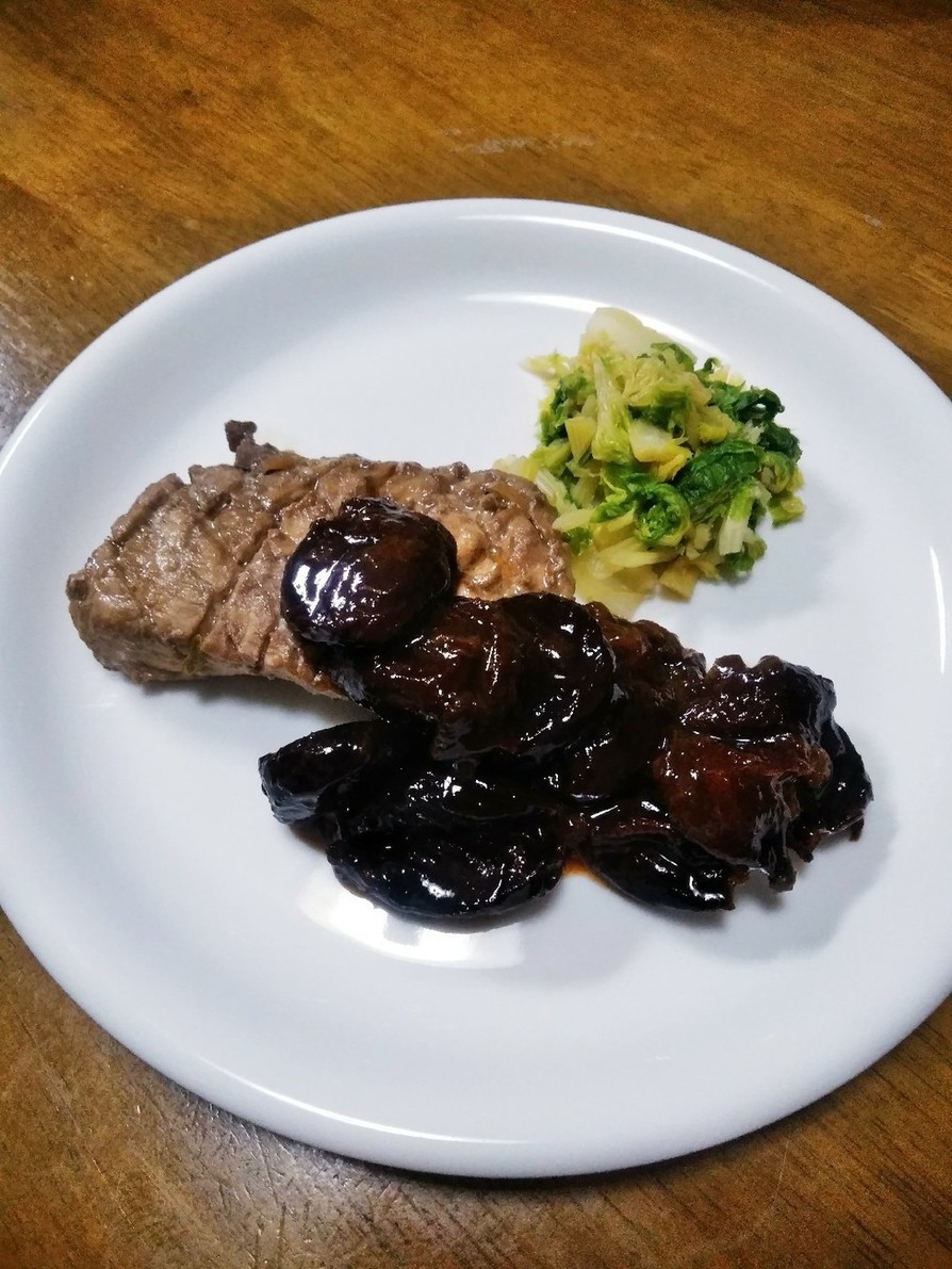 梨湖の豚ももステーキプラムソース by 大浦梨湖 【クックパッド】 簡単おいしいみんなのレシピが394万品