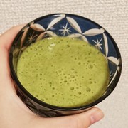 リーフレタスでスムージーの写真