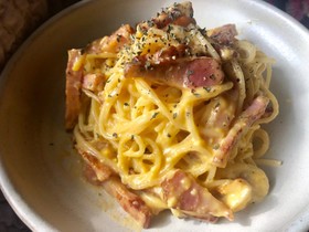 飽きない本格カルボナーラ