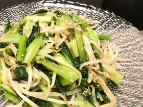 精進料理☆もやしと小松菜の胡麻味噌炒め