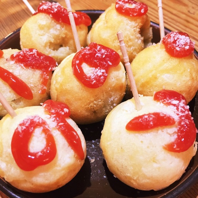 たこ焼きプレート チーズ ハットグ レシピ 作り方 By 成智礼美 クックパッド 簡単おいしいみんなのレシピが360万品