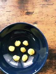 離乳食、手掴みに★さつまいもボーロの写真