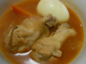 鶏手羽のケチャップ煮。