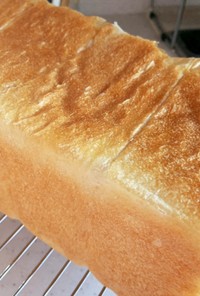 ホシノ天然酵母plusサラダ油で角食パン