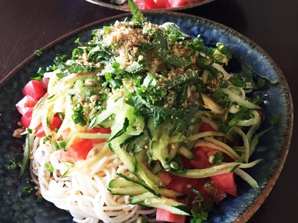 ツナとトマトのぶっかけそうめん 何食べ