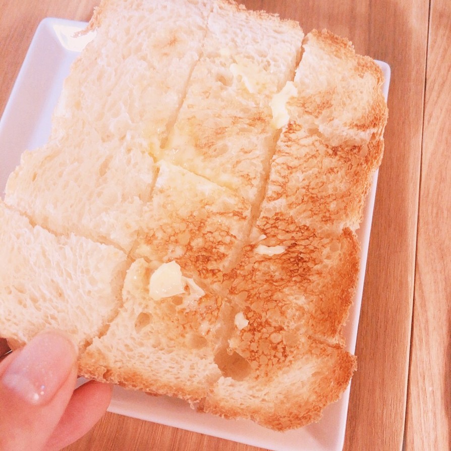 簡単 厚切りトースト めちゃ食べやすく！の画像